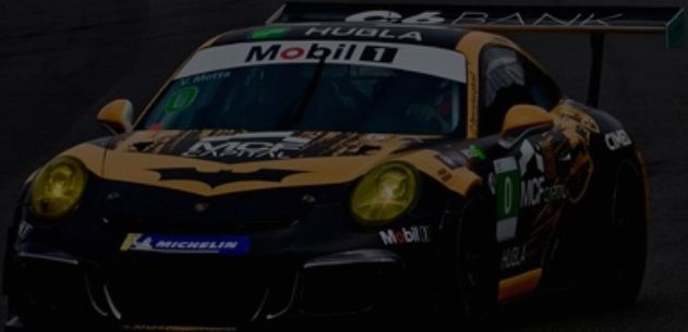 Porsche em pista